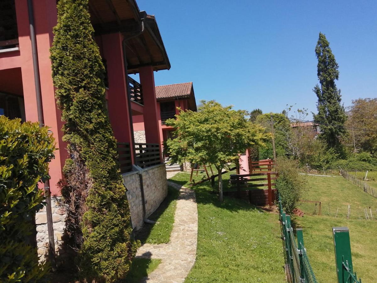 Apartamentos Rurales El Mirador de San Juan Onís Exterior foto
